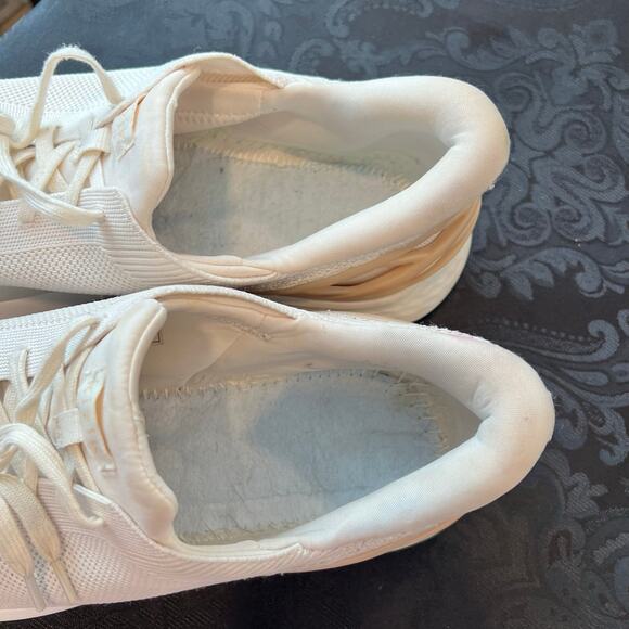 Kizik slip on cream shoes men 13 women 14.5 - Picture 9 of 11